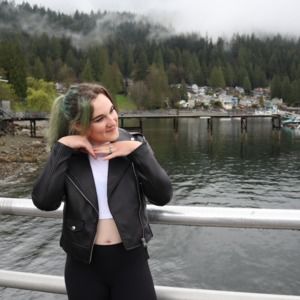 Meet your Posher, Devaney